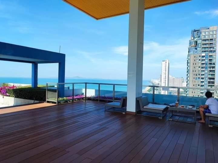 Studio Room Seaview Jomtien Esterno foto