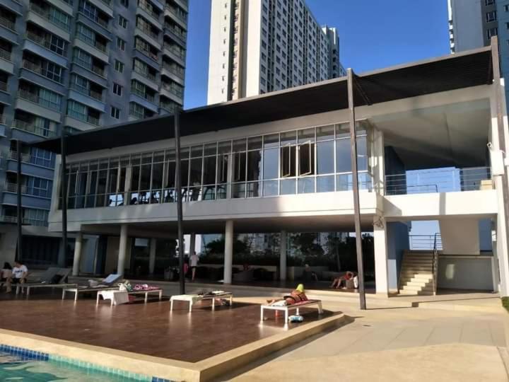 Studio Room Seaview Jomtien Esterno foto